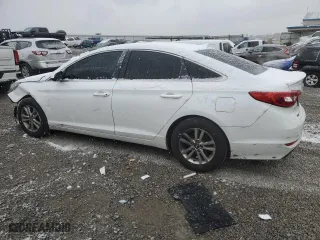 2015 Hyundai Sonata 2.4L SE with VIN 5NPE24AF7FH215283, listed as a Copart auction lot 82815724 with 134,658 mi miles and Salvage Title. Bid and sale history available at carsss.com. Image 2.