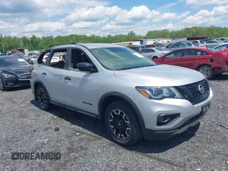 2020 Nissan Pathfinder SV with VIN 5N1DR2BM7LC638599, listed as a IAAI auction lot 42225304 with 8 mi miles and . Bid and sale history available at DreamBid. Image 1.