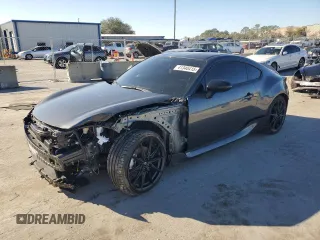 2024 Toyota GR86 Premium with VIN JF1ZNBE16R8757561, listed as a Copart auction lot 41340415 with 6,991 mi miles and Salvage Title. Bid and sale history available at carsss.com. Image 1.