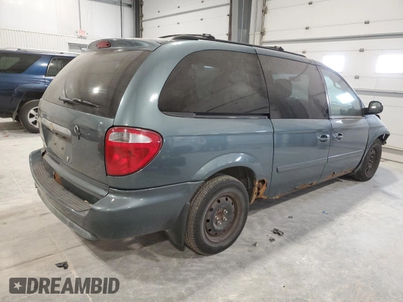 2006 Chrysler Town & Country LWB LX with VIN 2A4GP44R66R768813, listed as a Copart auction lot 81662344 with 152,807 mi miles and Salvage Title. Bid and sale history available at carsss.com. Image 3.