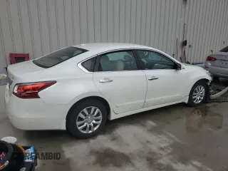 2015 Nissan Altima 2.5 with VIN 1N4AL3AP6FN317632, listed as a Copart auction lot 57136625 with 164,481 mi miles and Salvage title. Bid and sale history available at DreamBid. Image 3.