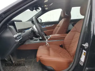 2024 BMW 7 Series 760i xDrive z VIN WBA33EJ08RCR11878, wystawiony jako Copart lot #78952474 z przebiegiem 280 mil mil oraz Szkoda całkowita • Salvage title. Historia ofert i sprzedaży dostępna na DreamBid. Obrazek 7.