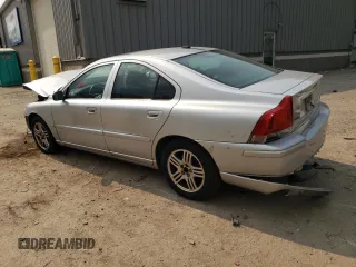 2005 Volvo S60 with VIN YV1RH592552461069, listed as a Copart auction lot 55794304 with 154,825 mi miles and Salvage Title. Bid and sale history available at carsss.com. Image 2.