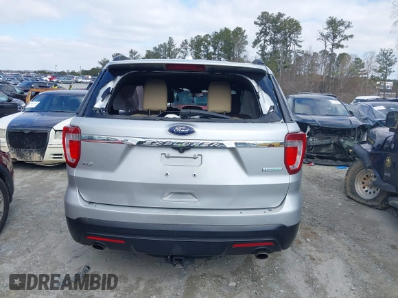 2017 Ford Explorer z VIN 1FM5K7B8XHGC37329, wystawiony jako IAAI lot #41607411 z przebiegiem 184 451 mil mil oraz . Historia ofert i sprzedaży dostępna na DreamBid. Obrazek 16.