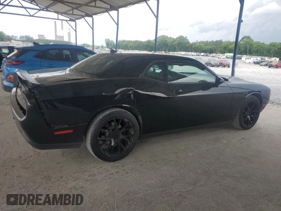 2016 Dodge Challenger SXT z VIN 2C3CDZAG7GH317012, wystawiony jako Copart lot #55610745 z przebiegiem 106 917 mil mil oraz Szkoda całkowita • Salvage title. Historia ofert i sprzedaży dostępna na DreamBid. Obrazek 3.