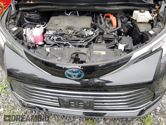 2022 Toyota Sienna Limited with VIN 5TDZSKFC4NS064982, listed as a Copart auction lot 57574594 with 28,142 mi miles and Salvage Title. Bid and sale history available at carsss.com. Image 13.