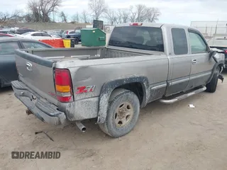 2000 GMC Sierra 1500 SLE with VIN 2GTEK19T1Y1262516, listed as a IAAI auction lot 41879799 with 179,604 mi miles and . Bid and sale history available at DreamBid. Image 4.