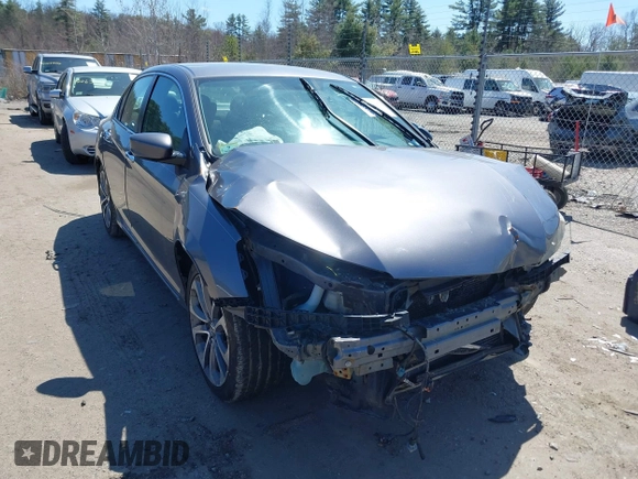 2014 Honda Accord Sedan Sport with VIN 1HGCR2F52EA072080, listed as a IAAI auction lot 42053217 with 233,485 mi miles. Bid and sale history available at carsss.com. Image 6.