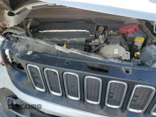 2018 Jeep Renegade Latitude z VIN ZACCJABB8JPH00892, wystawiony jako Copart lot #62914515 z przebiegiem 143 517 mil mil oraz Szkoda całkowita • Salvage title. Historia ofert i sprzedaży dostępna na DreamBid. Obrazek 11.