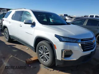 2022 Chevrolet Traverse LT Cloth with VIN 1GNERGKW9NJ159582, listed as a IAAI auction lot 41510198 with 38,074 mi miles. Bid and sale history available at carsss.com. Image 1.
