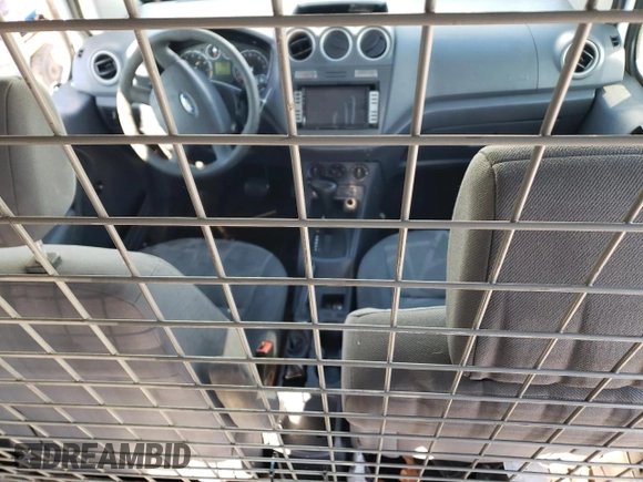 2010 Ford Transit Connect XL с VIN NM0LS7CN1AT008547, выставлен на аукционе Copart как лот 85105994 с пробегом 400 171 миль миль и Списание • Salvage title. История ставок и продаж доступна на DreamBid. Изображение 8.