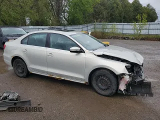 2012 Volkswagen Jetta SEL с VIN 3VWLX7AJ0CM310270, выставлен на аукционе Copart как лот 52650845 с пробегом 121 611 миль миль и Списание • Salvage title. История ставок и продаж доступна на DreamBid. Изображение 4.