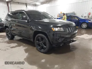 2015 Jeep Grand Cherokee Laredo with VIN 1C4RJFAG3FC115444, listed as a IAAI auction lot 41248211 with 138,828 mi miles. Bid and sale history available at carsss.com. Image 1.