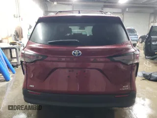 2023 Toyota Sienna XLE with VIN 5TDYSKFC4PS077858, listed as a Copart auction lot 84274124 with 29,857 mi miles and Salvage Title. Bid and sale history available at carsss.com. Image 6.
