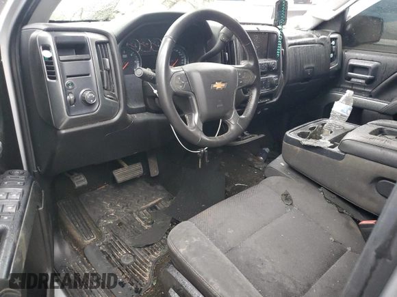 2018 Chevrolet Silverado 1500 LT with VIN 1GCRCREC8JZ180296, listed as a Copart auction lot 43631655 with Not Provided miles and Salvage Title. Bid and sale history available at DreamBid. Image 8.