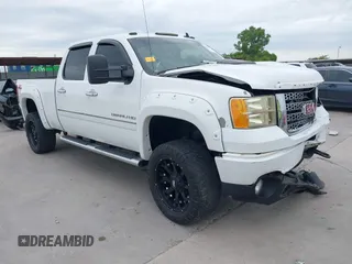 2012 GMC Sierra 2500HD Denali with VIN 1GT125E83CF138336, listed as a IAAI auction lot 42661615 with 50,728 mi miles and . Bid and sale history available at DreamBid. Image 1.