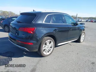 2018 Audi Q5 Premium Plus with VIN WA1BNAFY1J2126669, listed as a IAAI auction lot 41877318 with 44,397 mi miles. Bid and sale history available at carsss.com. Image 4.