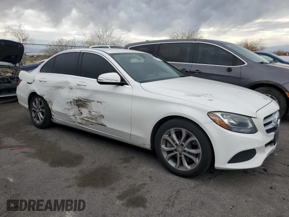 2015 Mercedes-Benz C 300 z VIN 55SWF4JB7FU084178, wystawiony jako Copart lot #48511515 z przebiegiem 100 857 mil mil oraz Szkoda całkowita • Salvage title. Historia ofert i sprzedaży dostępna na DreamBid. Obrazek 4.