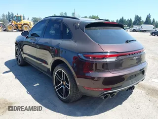 2019 Porsche Macan S with VIN WP1AB2A55KLB32336, listed as a IAAI auction lot 42761735 with 31,345 mi miles and . Bid and sale history available at DreamBid. Image 3.