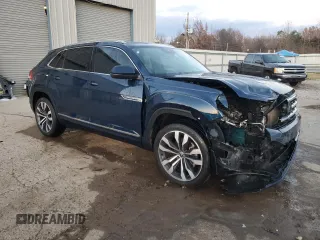 2021 Volkswagen Atlas SEL Premium R-Line with VIN 1V2FE2CA8MC238600, listed as a Copart auction lot 84416164 with 41,719 mi miles and Salvage title. Bid and sale history available at DreamBid. Image 4.