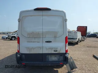 2019 Ford Transit с VIN 1FTYR2CM6KKB19102, выставлен на аукционе IAAI как лот 42021183 с пробегом 217 976 миль миль и . История ставок и продаж доступна на DreamBid. Изображение 16.