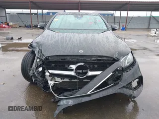 2018 Mercedes-Benz E-Class E 300 with VIN WDDZF4JB0JA480457, listed as a IAAI auction lot 41548033 with 54,732 mi miles. Bid and sale history available at carsss.com. Image 6.