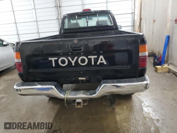 1994 Toyota Pickup DX z VIN 4TARN01P6RZ158609, wystawiony jako Copart lot #66612684 z przebiegiem 230 855 mil mil oraz Szkoda całkowita • Salvage title. Historia ofert i sprzedaży dostępna na DreamBid. Obrazek 6.