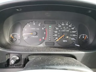 1998 Isuzu Rodeo S z VIN 4S2CK58W0W4339022, wystawiony jako Copart lot #78746864 z przebiegiem 136 138 mil mil oraz Szkoda całkowita • Salvage title. Historia ofert i sprzedaży dostępna na DreamBid. Obrazek 9.