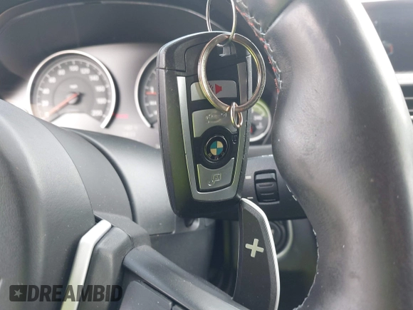 2017 BMW M3 с VIN WBS8M9C55H5G84685, выставлен на аукционе IAAI как лот 41962997 с пробегом 59 838 миль миль и . История ставок и продаж доступна на DreamBid. Изображение 11.