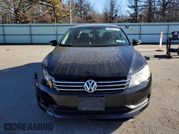 2012 Volkswagen Passat SE with VIN 1VWBP7A36CC061293, listed as a Copart auction lot 88065715 with 100,640 mi miles and Salvage Title. Bid and sale history available at carsss.com. Image 5.