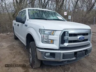 2016 Ford F-150 XLT with VIN 1FTEW1E81GFA32990, listed as a IAAI auction lot 41902653 with 110,627 mi miles. Bid and sale history available at carsss.com. Image 1.