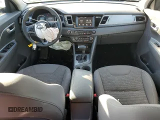 2017 Kia Niro FE with VIN KNDCB3LCXH5049218, listed as a Copart auction lot 43944865 with 115,160 mi miles and Salvage Title. Bid and sale history available at carsss.com. Image 8.