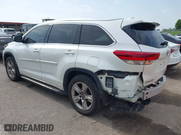 2017 Toyota Highlander Limited with VIN 5TDDZRFH9HS389870, listed as a IAAI auction lot 42272227 with 147,508 mi miles and . Bid and sale history available at DreamBid. Image 3.