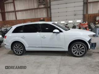 2017 Audi Q7 Premium Plus z VIN WA1LAAF76HD044846, wystawiony jako IAAI lot #42213407 z przebiegiem 105 695 mil mil oraz . Historia ofert i sprzedaży dostępna na DreamBid. Obrazek 14.