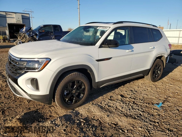 2024 Volkswagen Atlas Peak Edition SE with VIN 1V2CR2CA5RC586126, listed as a Copart auction lot 80706084 with 5,106 mi miles and Salvage title. Bid and sale history available at DreamBid. Image 1.