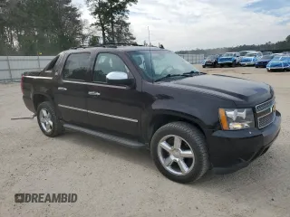 2013 Chevrolet Avalanche LTZ with VIN 3GNTKGE73DG178791, listed as a Copart auction lot 48565755 with 201,029 mi miles and Salvage title. Bid and sale history available at DreamBid. Image 4.