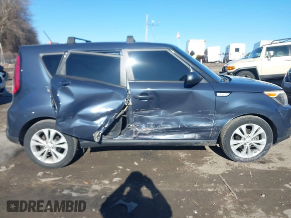 2015 Kia Soul + with VIN KNDJP3A5XF7190501, listed as a IAAI auction lot 41454350 with 114,476 mi miles and . Bid and sale history available at DreamBid. Image 13.