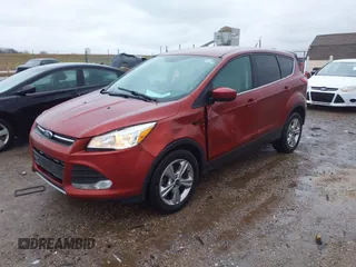 2016 Ford Escape SE with VIN 1FMCU0GXXGUA64940, listed as a IAAI auction lot 41223394 with 150,929 mi miles and . Bid and sale history available at carsss.com. Image 2.