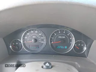 2007 Jeep Commander Sport z VIN 1J8HG48P17C695954, wystawiony jako IAAI lot #42106559 z przebiegiem Nie podano mil oraz . Historia ofert i sprzedaży dostępna na DreamBid. Obrazek 7.