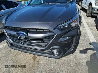 2024 Subaru Outback Premium z VIN 4S4BTAFC2R3191709, wystawiony jako IAAI lot #42566225 z przebiegiem 29 740 mil mil oraz . Historia ofert i sprzedaży dostępna na DreamBid. Obrazek 2.