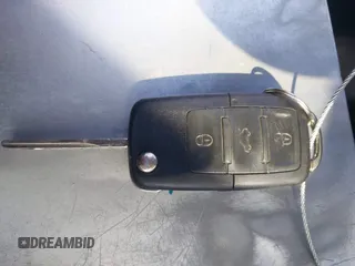 2006 Volkswagen Beetle с VIN 3VWRR31C26M416061, выставлен на аукционе IAAI как лот 42137265 с пробегом 156 182 миль миль и . История ставок и продаж доступна на DreamBid. Изображение 11.