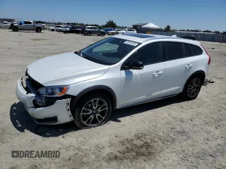 2016 Volvo V60 T5 with VIN YV4612HK7G1015735, listed as a Copart auction lot 65394455 with 51,839 mi miles and Salvage title. Bid and sale history available at DreamBid. Image 1.
