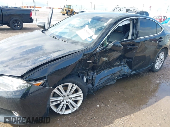 2015 Lexus ES 330 z VIN JTHBK1GG8F2207260, wystawiony jako IAAI lot #42210193 z przebiegiem 109 386 mil mil oraz . Historia ofert i sprzedaży dostępna na DreamBid. Obrazek 6.