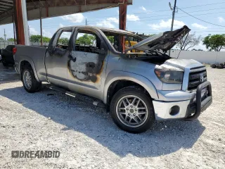 2010 Toyota Tundra z VIN 5TFRM5F11AX015110, wystawiony jako Copart lot #59004835 z przebiegiem Nie podano mil oraz Szkoda całkowita • Salvage title. Historia ofert i sprzedaży dostępna na DreamBid. Obrazek 4.