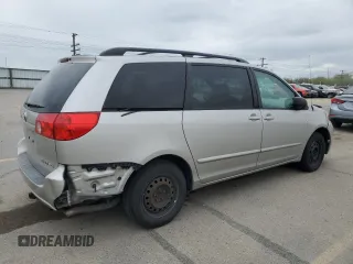 2008 Toyota Sienna CE z VIN 5TDZK23C08S204745, wystawiony jako Copart lot #55127115 z przebiegiem 241 118 mil mil oraz Szkoda całkowita • Salvage title. Historia ofert i sprzedaży dostępna na DreamBid. Obrazek 3.