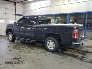 2014 GMC Sierra 1500 SLT with VIN 1GTV2VEC6EZ189661, listed as a Copart auction lot 44803975 with 212,737 mi miles and Salvage Title. Bid and sale history available at carsss.com. Image 2.