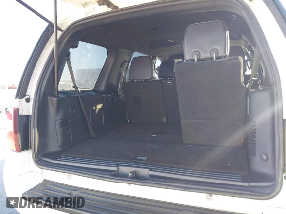 2016 Ford Expedition Limited with VIN 1FMJU2ATXGEF33057, listed as a IAAI auction lot 41103537 with 157,514 mi miles and . Bid and sale history available at DreamBid. Image 17.