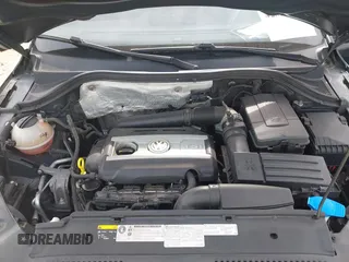 2016 Volkswagen Tiguan S z VIN WVGAV7AX0GW519952, wystawiony jako IAAI lot #42331644 z przebiegiem 92 232 mil mil oraz . Historia ofert i sprzedaży dostępna na DreamBid. Obrazek 10.