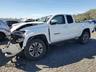 2023 Toyota Tacoma SR z VIN 3TYRZ5CN0PT025638, wystawiony jako Copart lot #49495375 z przebiegiem Nie podano mil oraz Nie do naprawy • Non repairable. Historia ofert i sprzedaży dostępna na DreamBid. Obrazek 1.