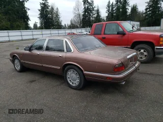 1995 Jaguar XJ with VIN SAJKX1742SC746763, listed as a Copart auction lot 84949964 with Not Provided miles and Clean Title. Bid and sale history available at DreamBid. Image 2.